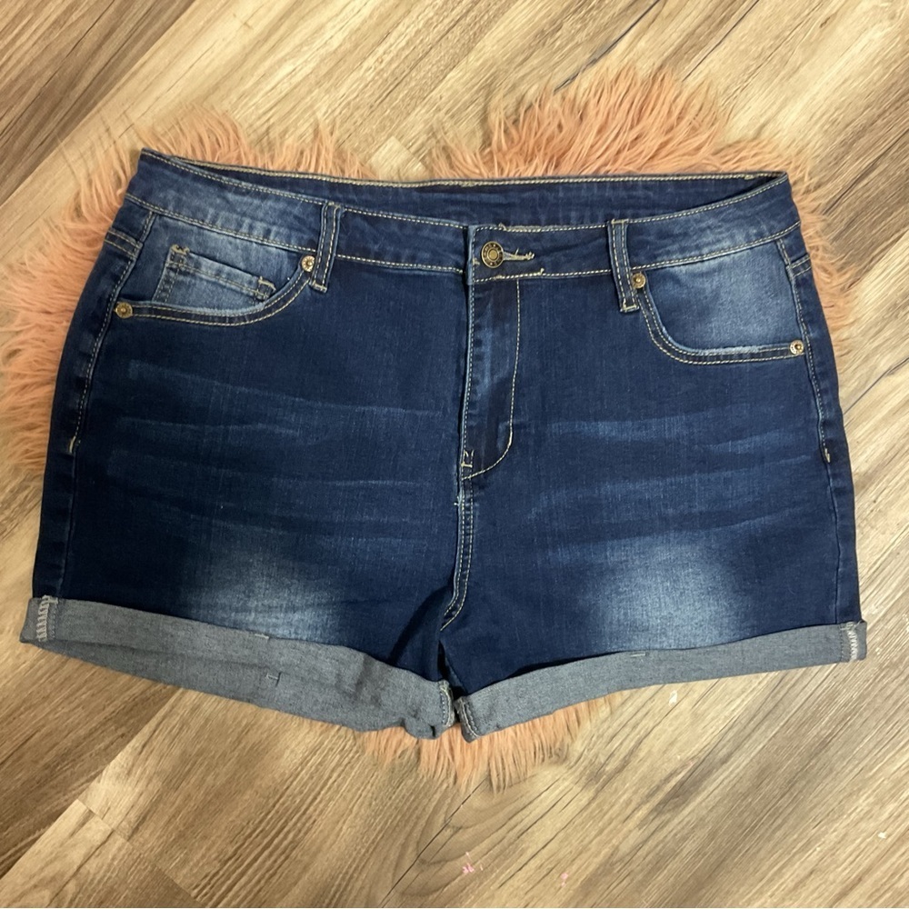 Denim Short Size XL